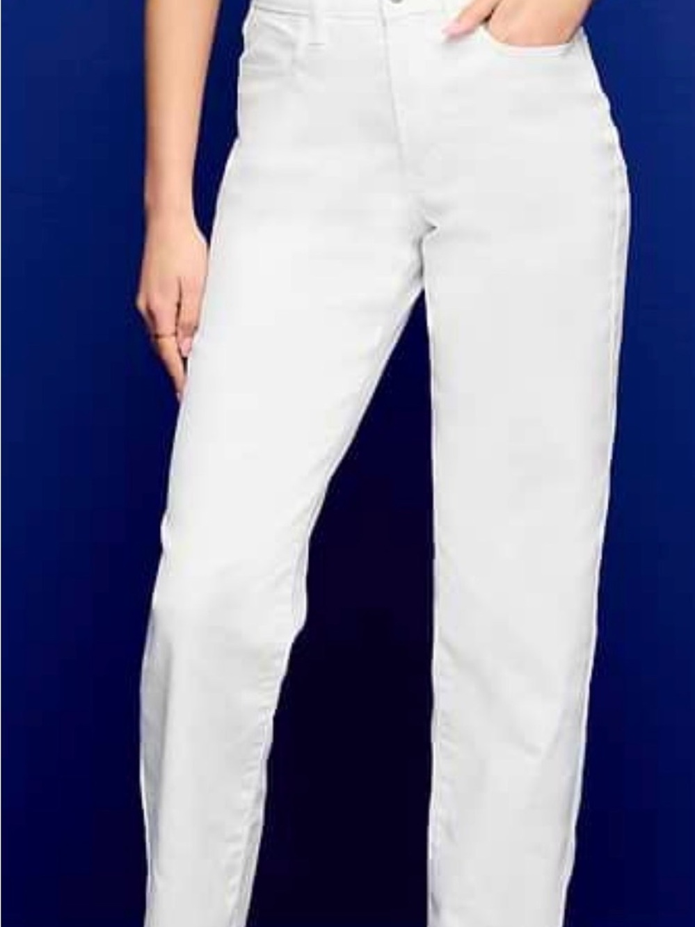 Old Navy High-Rise White Straight-Leg Jeans - women’s - size 30 - NWT